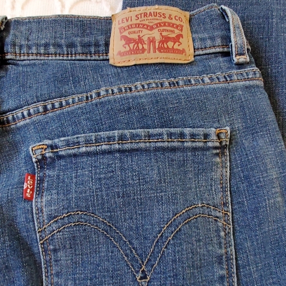 LEVI'S CLASSIC BOOT JEANS 8 - Picture 5 of 8